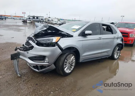 2024 Ford Edge Titanium z USA, uszkodzony, nr VIN 2FMPK4K92RBA31043